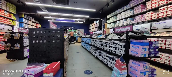 Skechers Factory Outlet - OMR